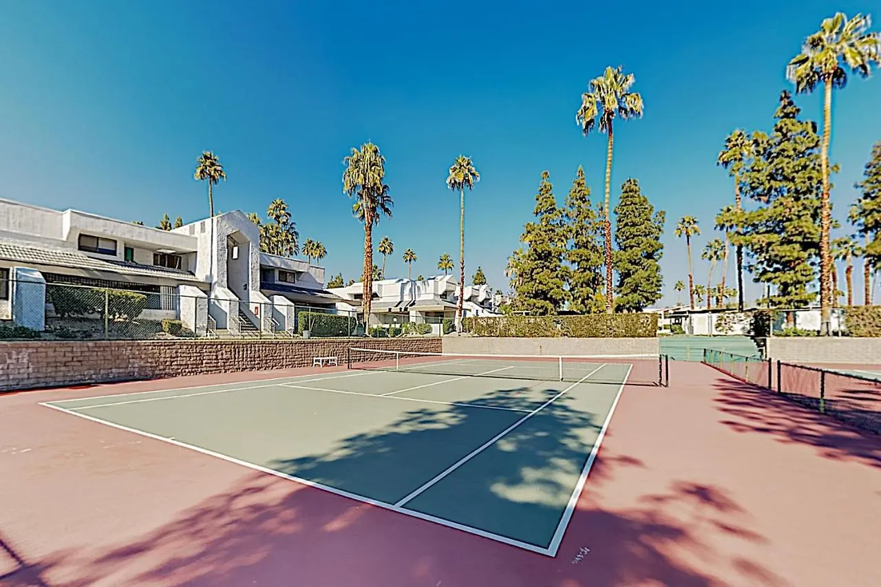 Palm Tree Retreat Unit 128 Permit# 4330 Apartman Palm Springs